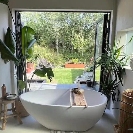 Vakreste Plass Og Beliggenhet! Βίλα *