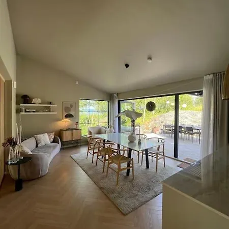 Βίλα Vakreste Plass Og Beliggenhet! Τρόντχαϊμ