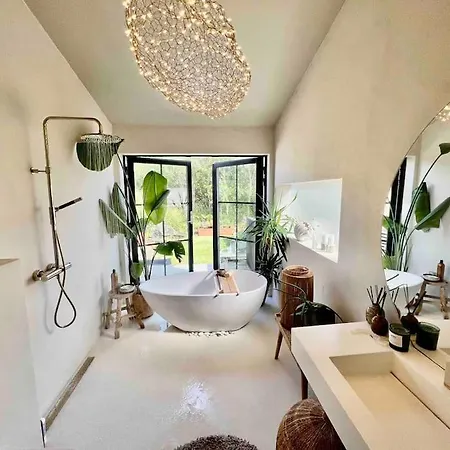 Vakreste Plass Og Beliggenhet! Βίλα