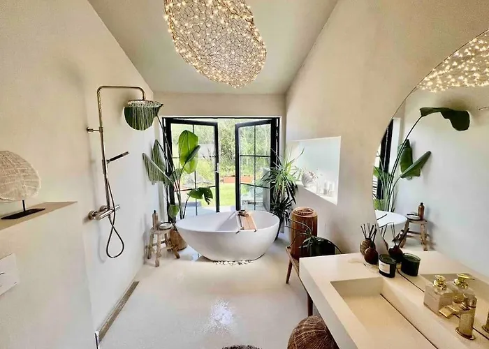 Vakreste Plass Og Beliggenhet! Villa